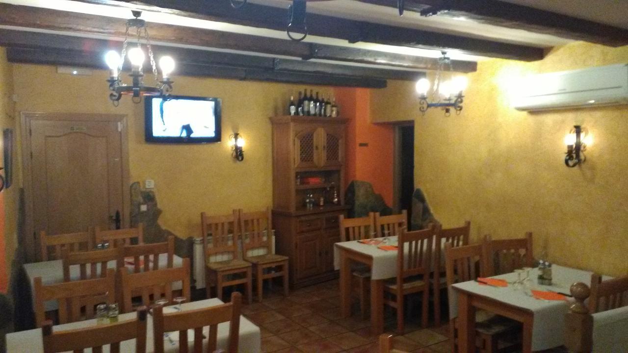 Hostal El Bodegon Ateca 外观 照片